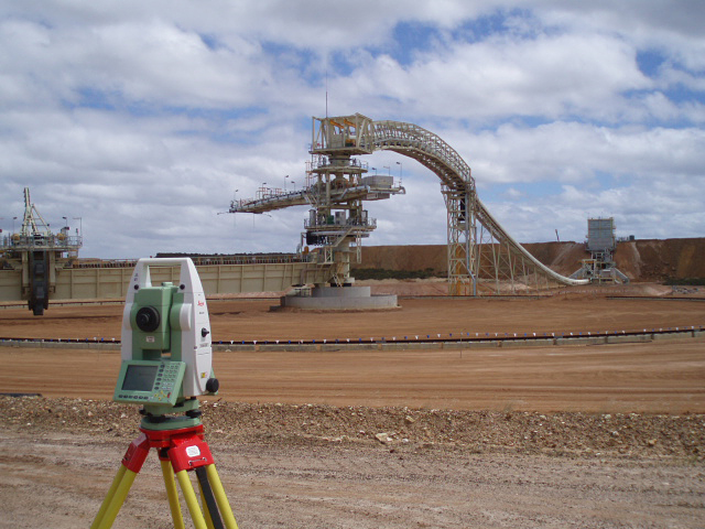 Engineering surveys on construction project in Ravensthorpe